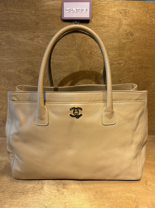 Authentic Chanel Executive Cerf Tote Bag - Tan Caviar Leather (Vintage)