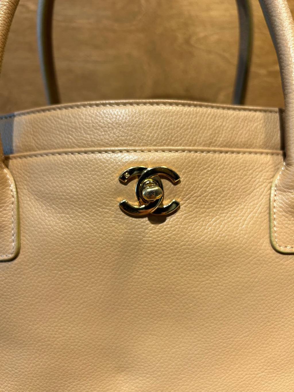 Authentic Chanel Executive Cerf Tote Bag - Tan Caviar Leather (Vintage)