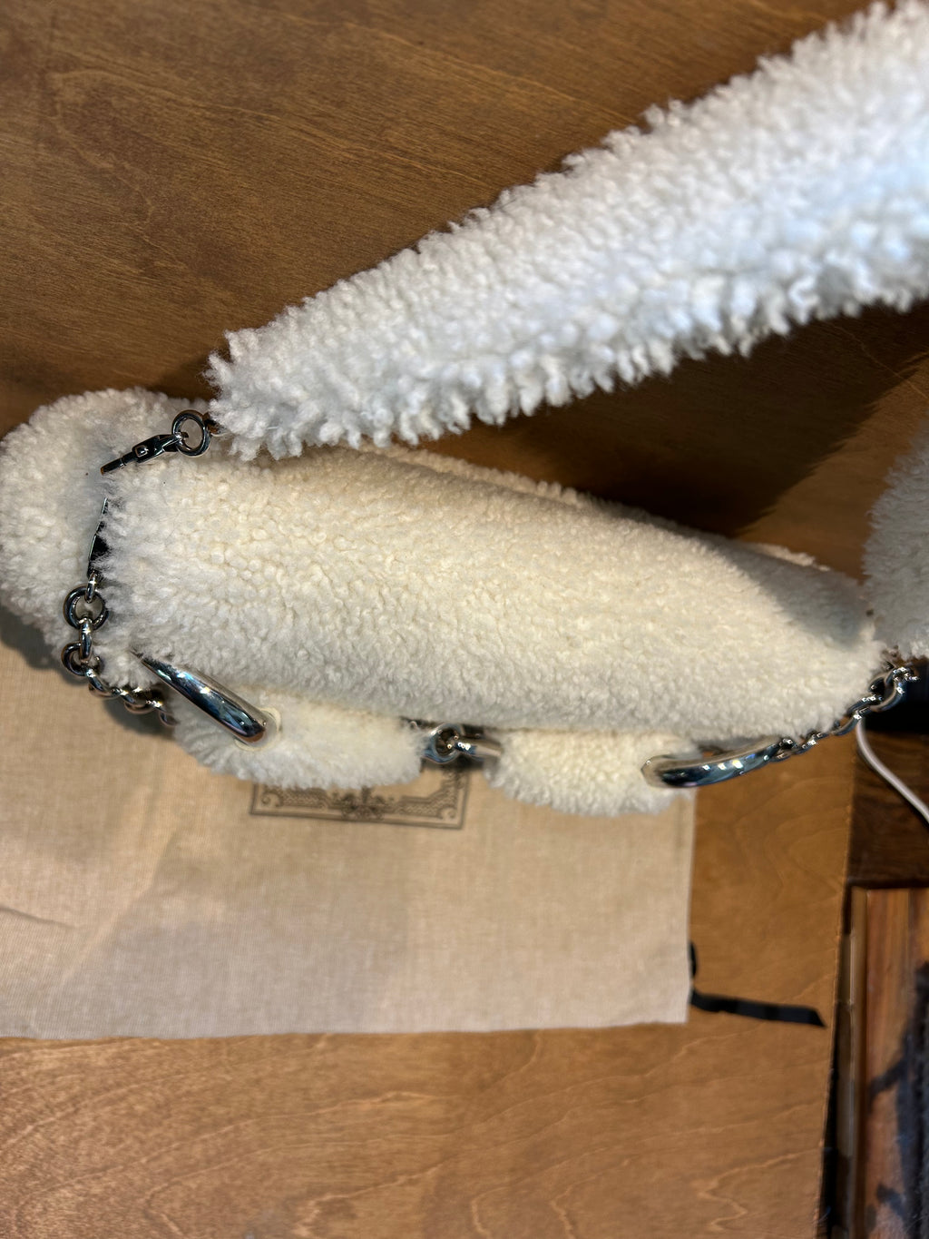 Gucci Horsebit Chain Shoulder Bag - White Shearling Medium